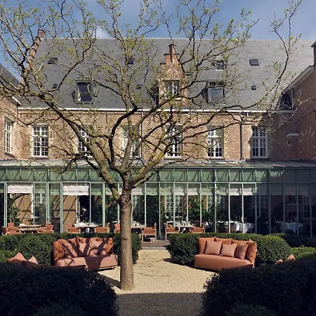 Botanic Sanctuary - The Leading Of The World Hotel